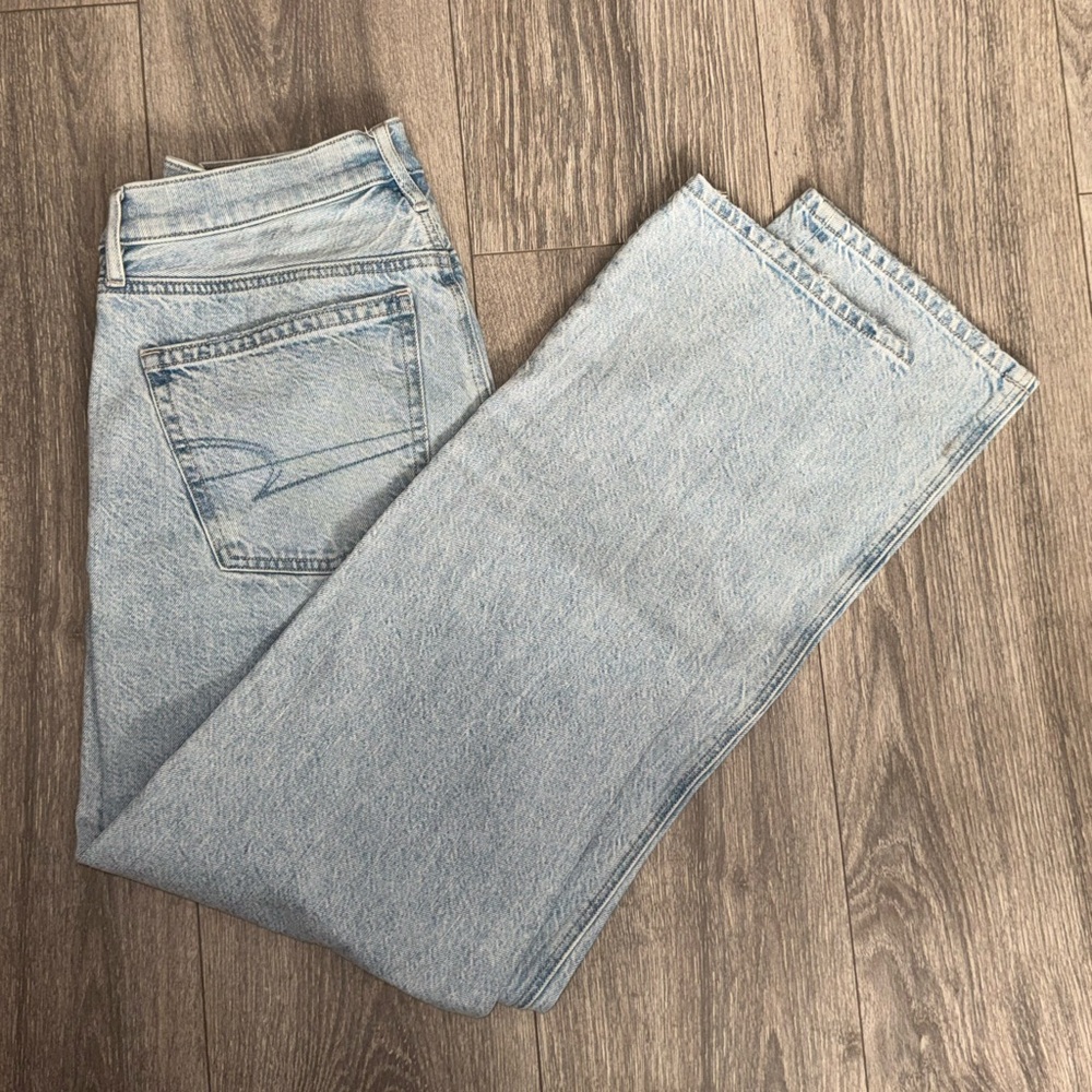 American Eagle jeans 🦅 90s straight